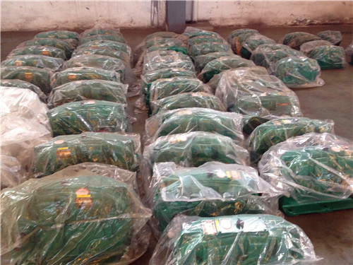 減速機(jī)潤(rùn)滑油的更換周期受哪些因素影響？